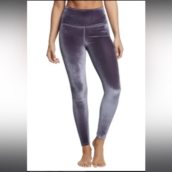 Femme by Design Velvet High-waisted Leggings in Charcoal (Blue) - Picture 8 of 11